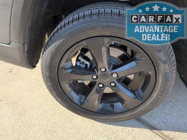 used 2025 Jeep Grand Cherokee L car, priced at $40,537