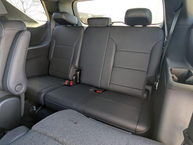 new 2026 Chevrolet Traverse car, priced at $46,035