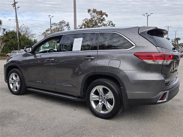 used 2019 Toyota Highlander car, priced at $24,491