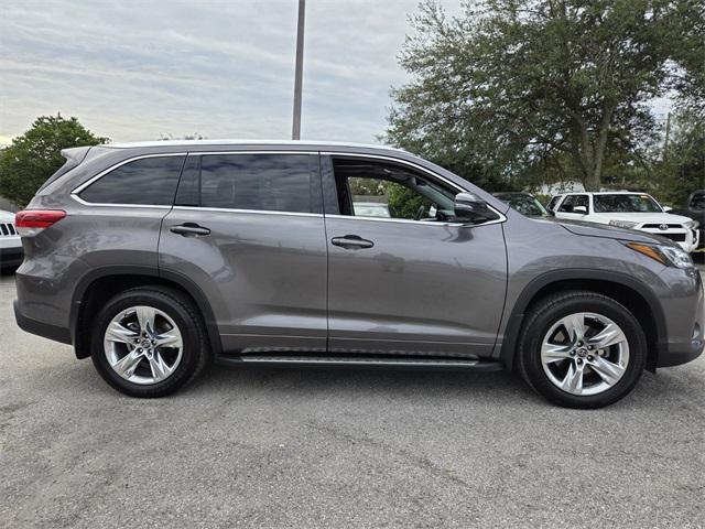 used 2019 Toyota Highlander car, priced at $24,491