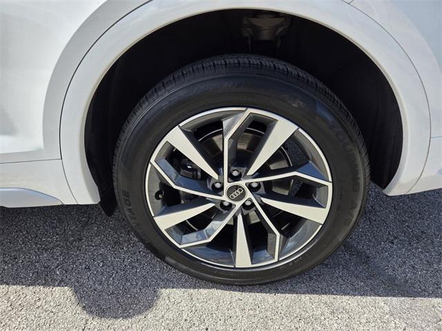 used 2024 Audi Q5 car, priced at $27,491