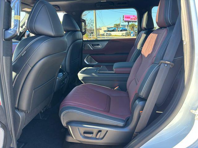 new 2026 INFINITI QX80 car, priced at $102,220