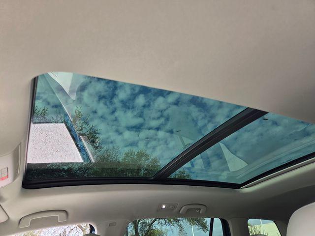 used 2021 Volkswagen Atlas car, priced at $21,491