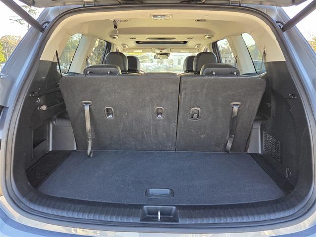 used 2025 Kia Telluride car, priced at $34,220