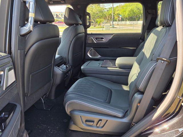 new 2026 INFINITI QX80 car, priced at $102,040