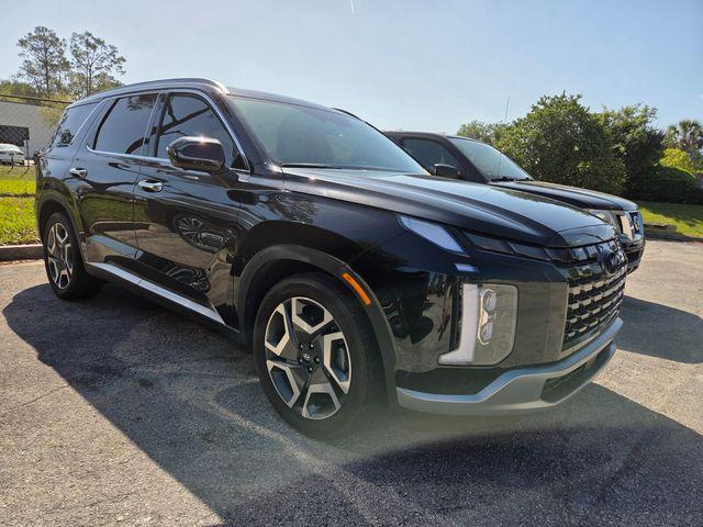 used 2024 Hyundai Palisade car, priced at $35,491