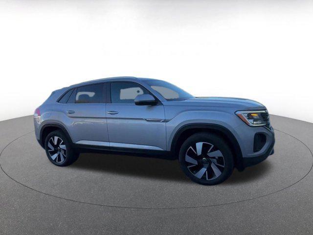 used 2025 Volkswagen Atlas Cross Sport car, priced at $28,958