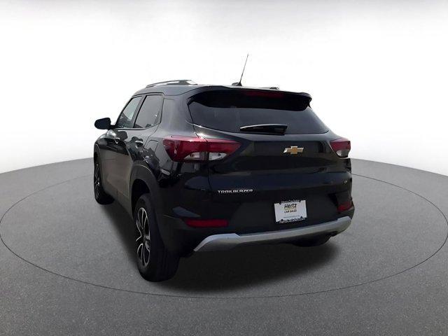 used 2025 Chevrolet TrailBlazer car, priced at $20,078
