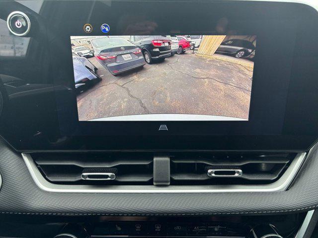 used 2025 Chevrolet Equinox car, priced at $20,862