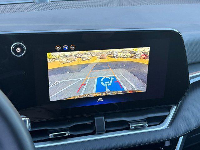 used 2025 Chevrolet Equinox car, priced at $23,769