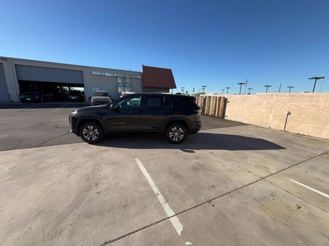 used 2025 Chevrolet Equinox car, priced at $23,259