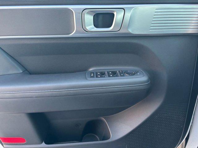 used 2025 Hyundai Santa Fe car, priced at $29,839