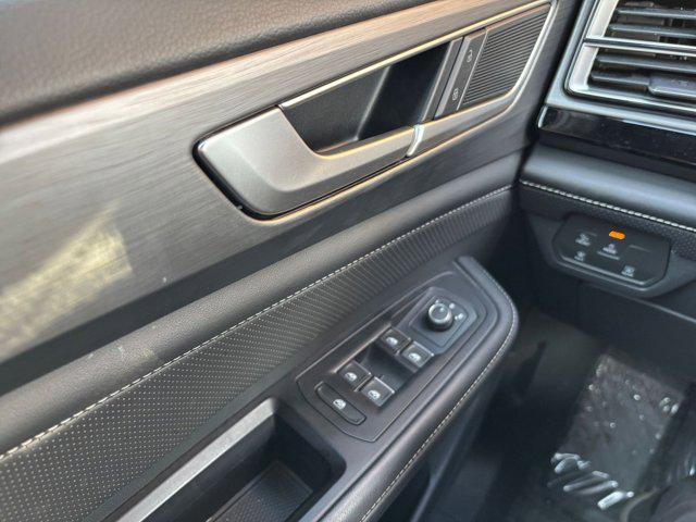 used 2025 Volkswagen Atlas Cross Sport car, priced at $28,434