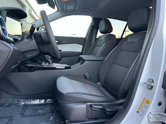 used 2025 Chevrolet Trax car, priced at $18,813