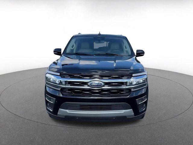 used 2024 Ford Expedition car, priced at $41,411