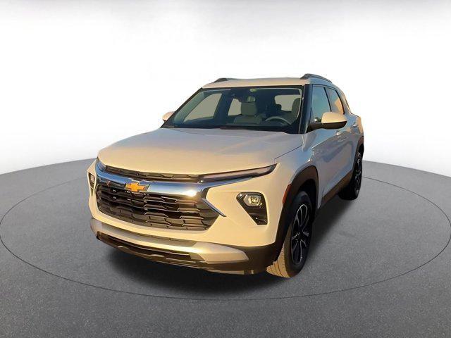 used 2025 Chevrolet TrailBlazer car, priced at $20,493