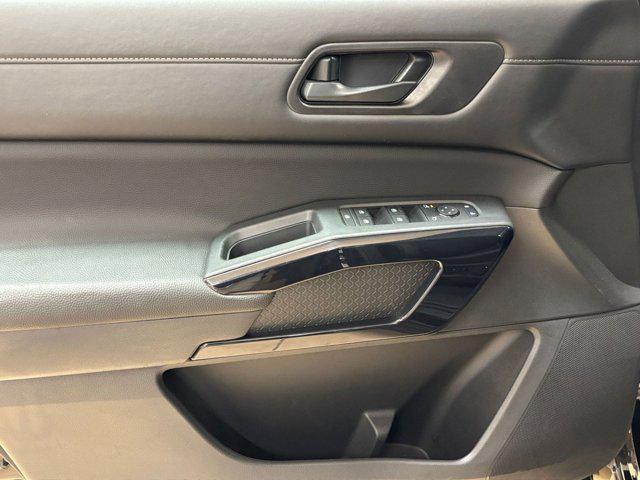 used 2025 Nissan Pathfinder car, priced at $30,386