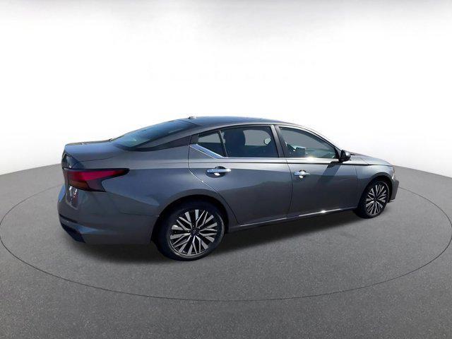used 2025 Nissan Altima car, priced at $17,912