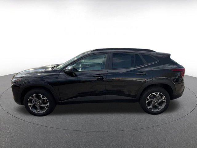 used 2025 Chevrolet Trax car, priced at $19,632