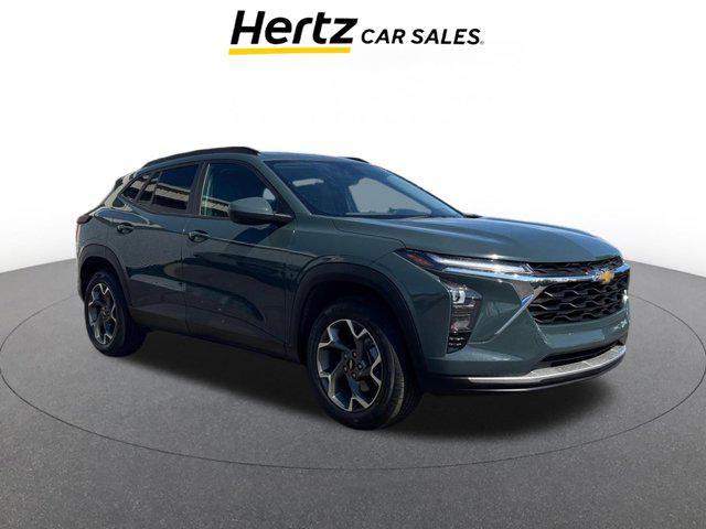 used 2025 Chevrolet Trax car, priced at $20,037