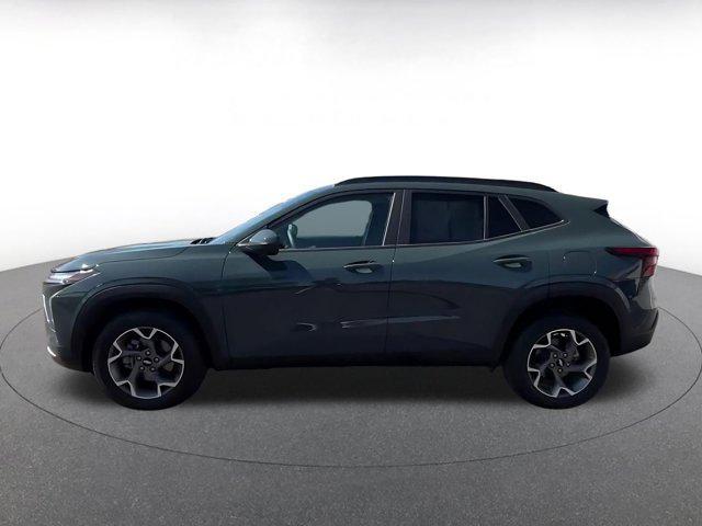 used 2025 Chevrolet Trax car, priced at $20,037
