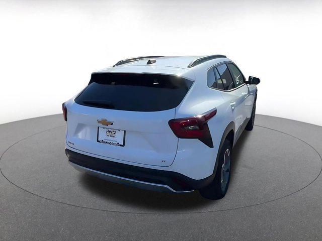 used 2025 Chevrolet Trax car, priced at $19,060