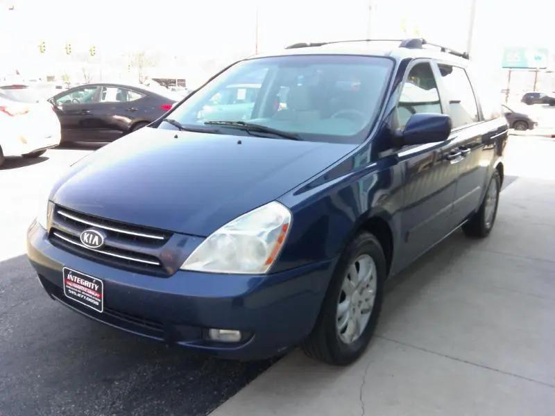 used 2006 Kia Sedona car, priced at $4,495