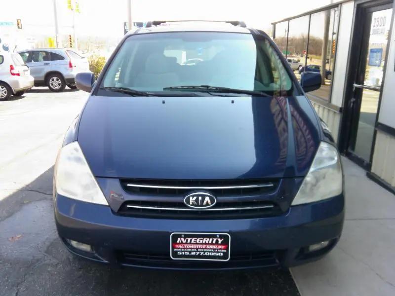 used 2006 Kia Sedona car, priced at $4,495