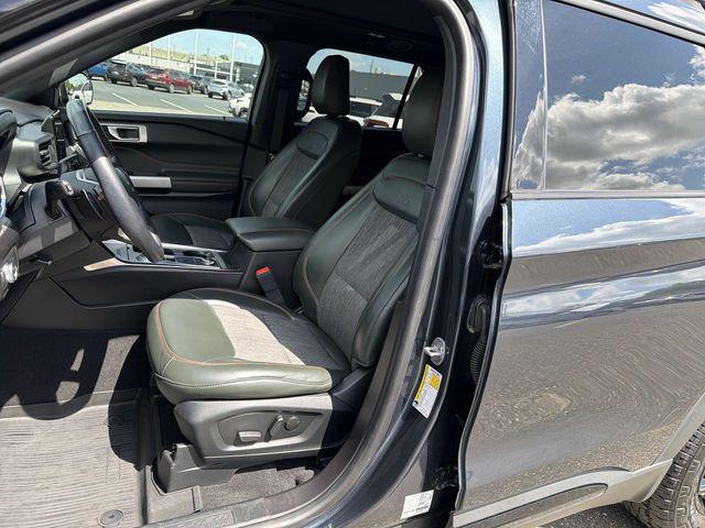 used 2022 Ford Explorer car, priced at $34,299
