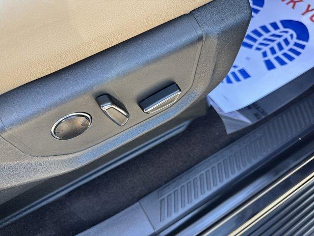 used 2023 Ford Expedition car, priced at $38,299