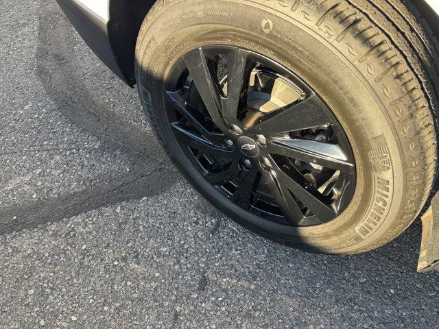 used 2023 Chevrolet Equinox car, priced at $20,120