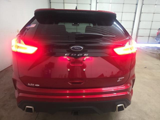 used 2023 Ford Edge car, priced at $29,900