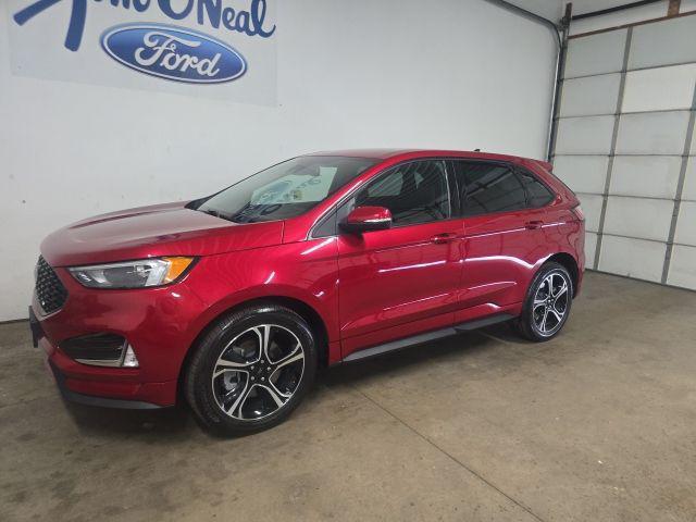 used 2023 Ford Edge car, priced at $29,900