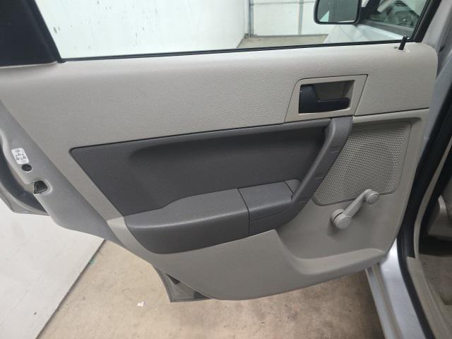 used 2009 Ford Focus car, priced at $6,904