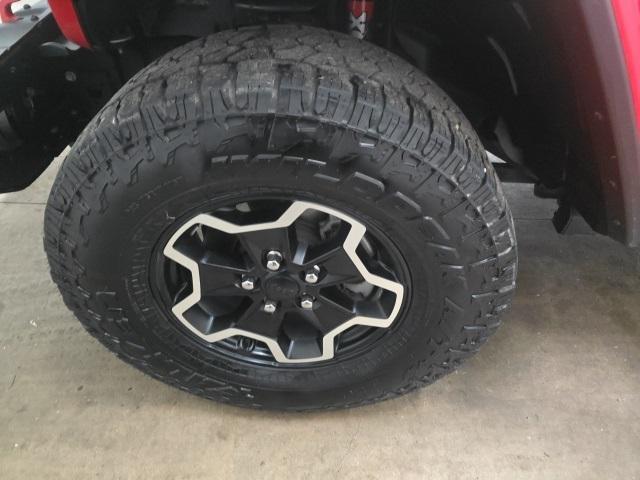 used 2021 Jeep Gladiator car, priced at $28,663