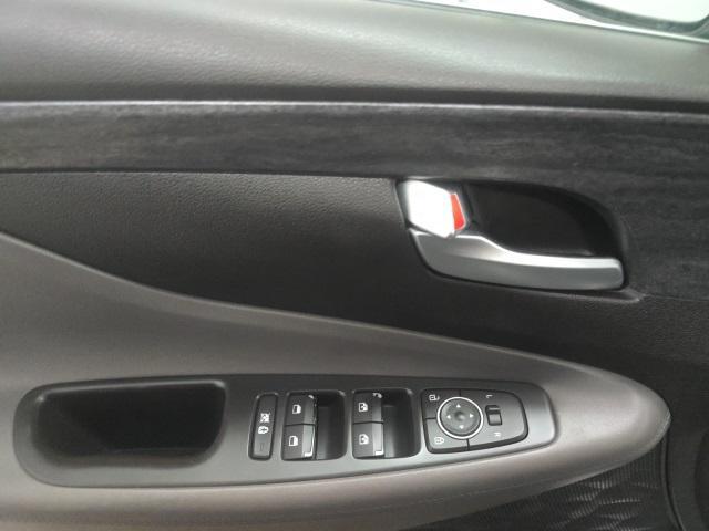 used 2019 Hyundai Santa Fe car, priced at $16,077