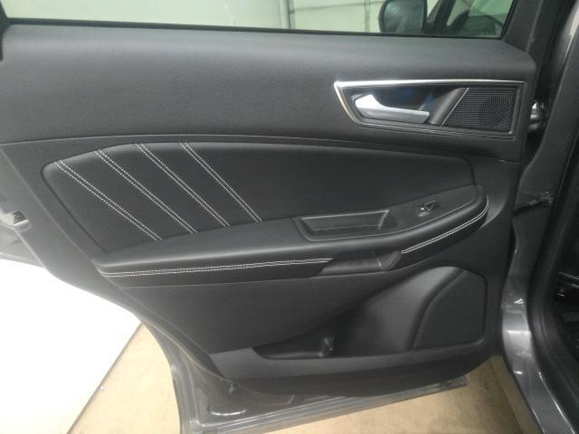 used 2021 Ford Edge car, priced at $31,018