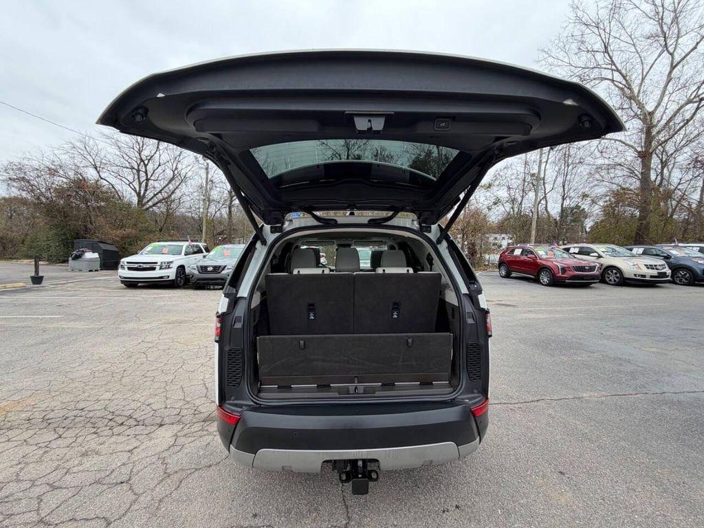 used 2017 Land Rover Discovery car, priced at $13,450