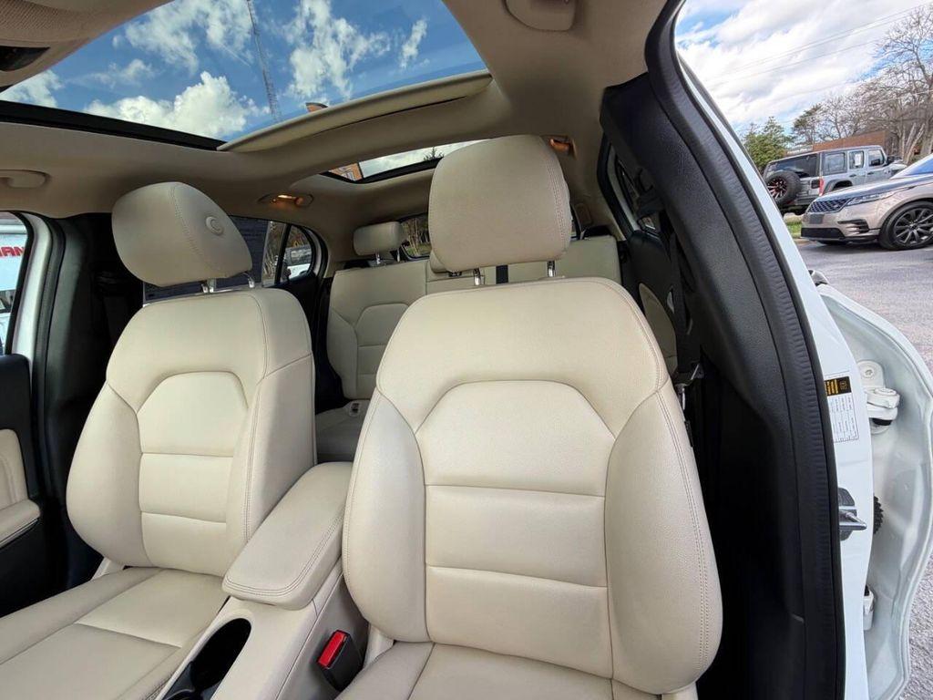 used 2020 Mercedes-Benz GLA 250 car, priced at $15,988