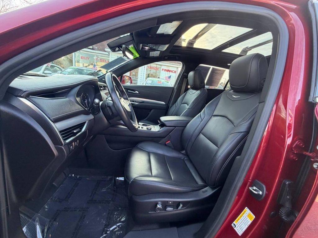 used 2020 Cadillac XT4 car, priced at $16,450