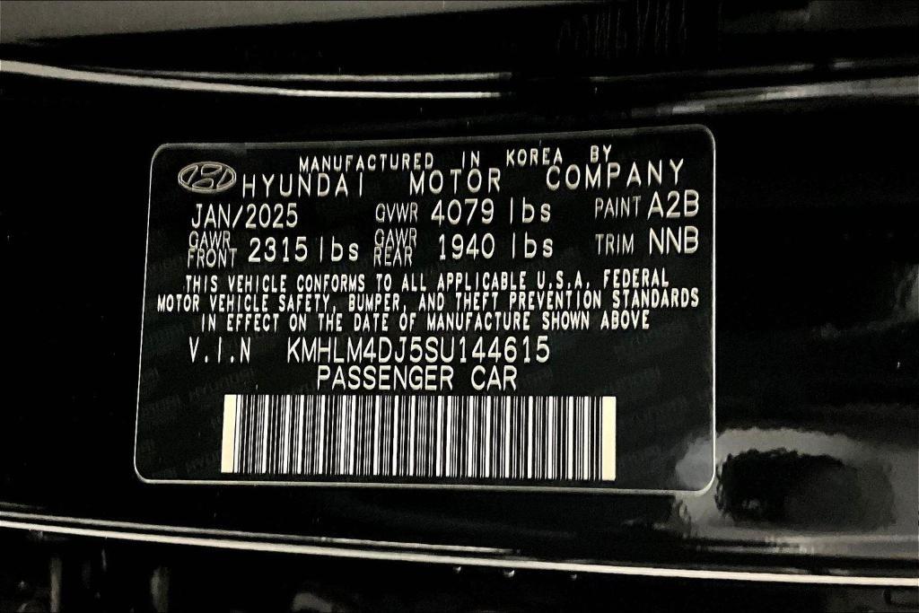 new 2025 Hyundai ELANTRA HEV car, priced at $23,284