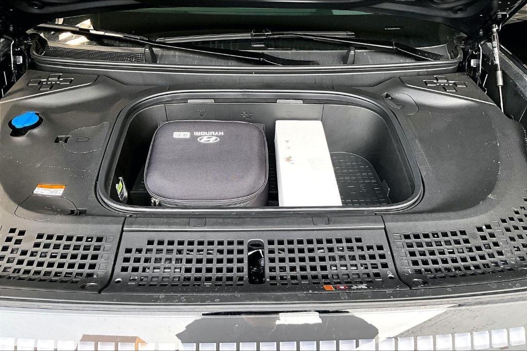 new 2026 Hyundai IONIQ 9 car, priced at $56,000