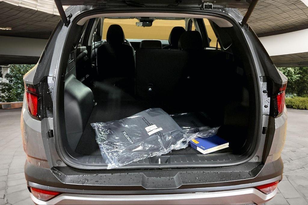 new 2026 Hyundai Tucson car, priced at $31,092