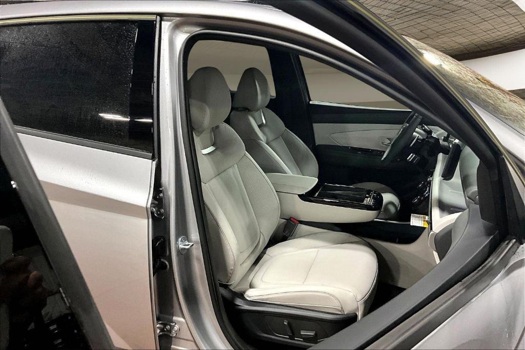 new 2026 Hyundai TUCSON Hybrid car, priced at $41,939