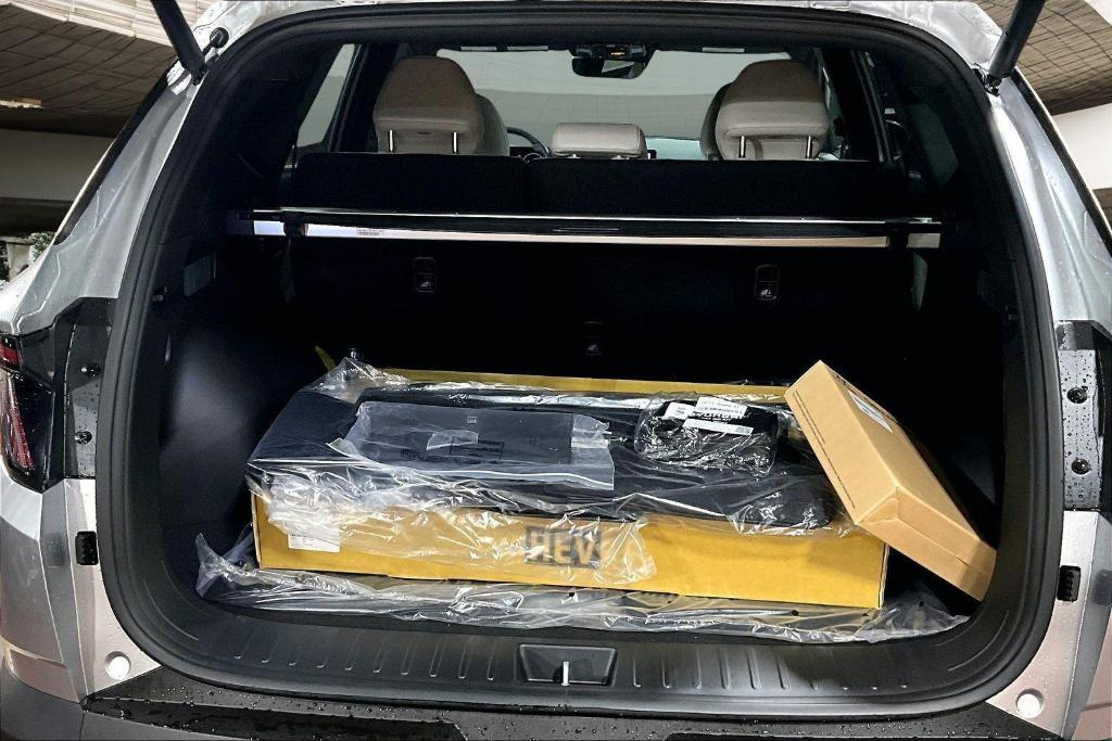 new 2026 Hyundai TUCSON Hybrid car, priced at $41,939