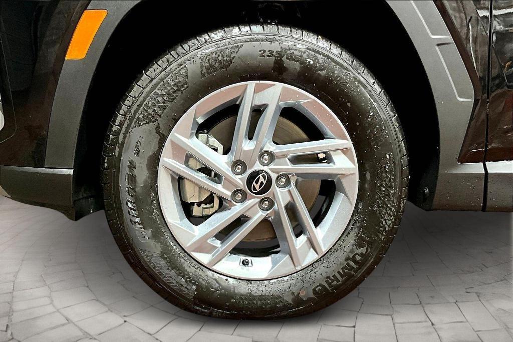 new 2026 Hyundai Tucson car, priced at $28,378