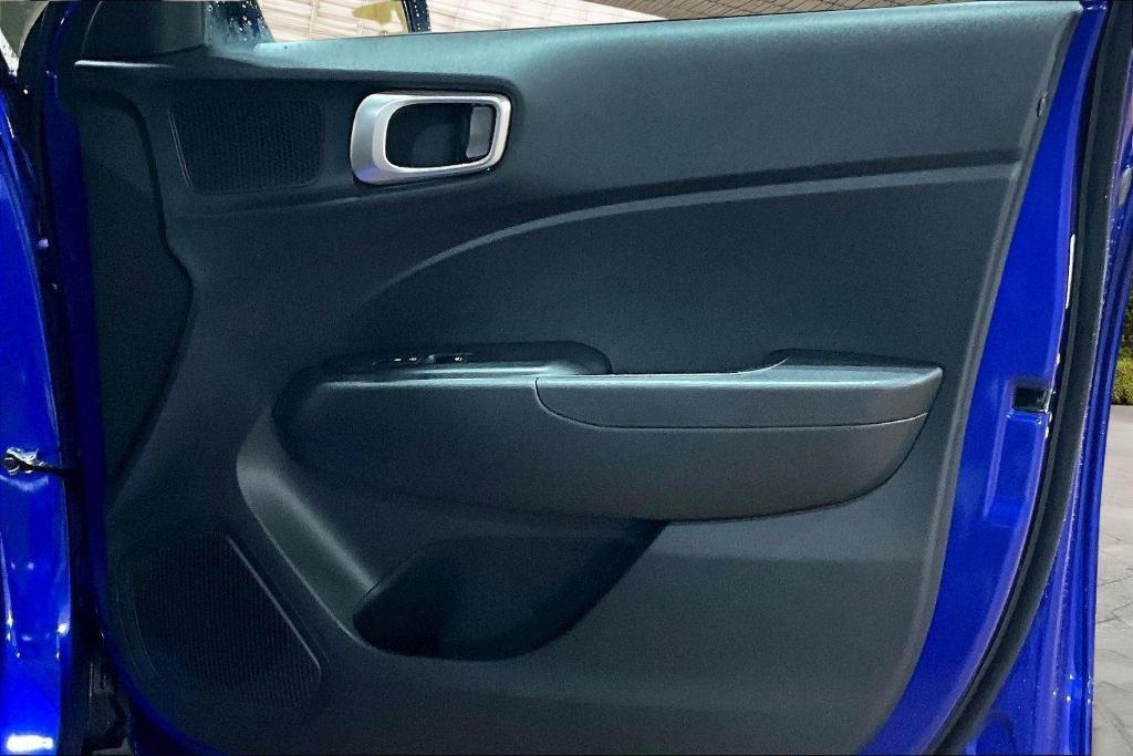 new 2025 Hyundai Venue car, priced at $20,000