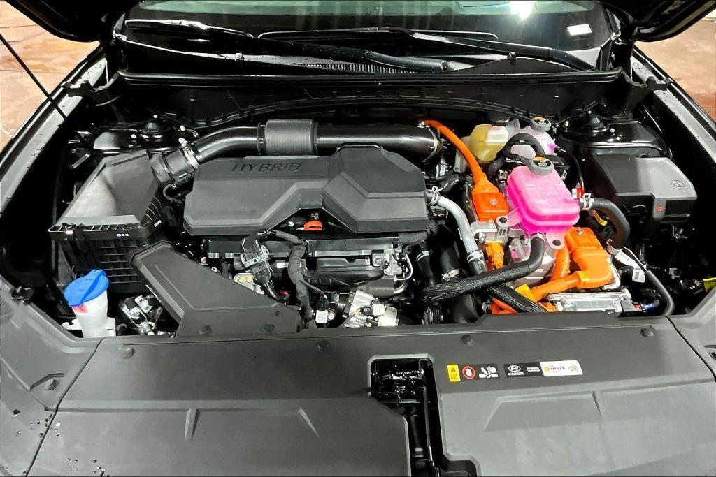 new 2026 Hyundai TUCSON Hybrid car, priced at $42,303