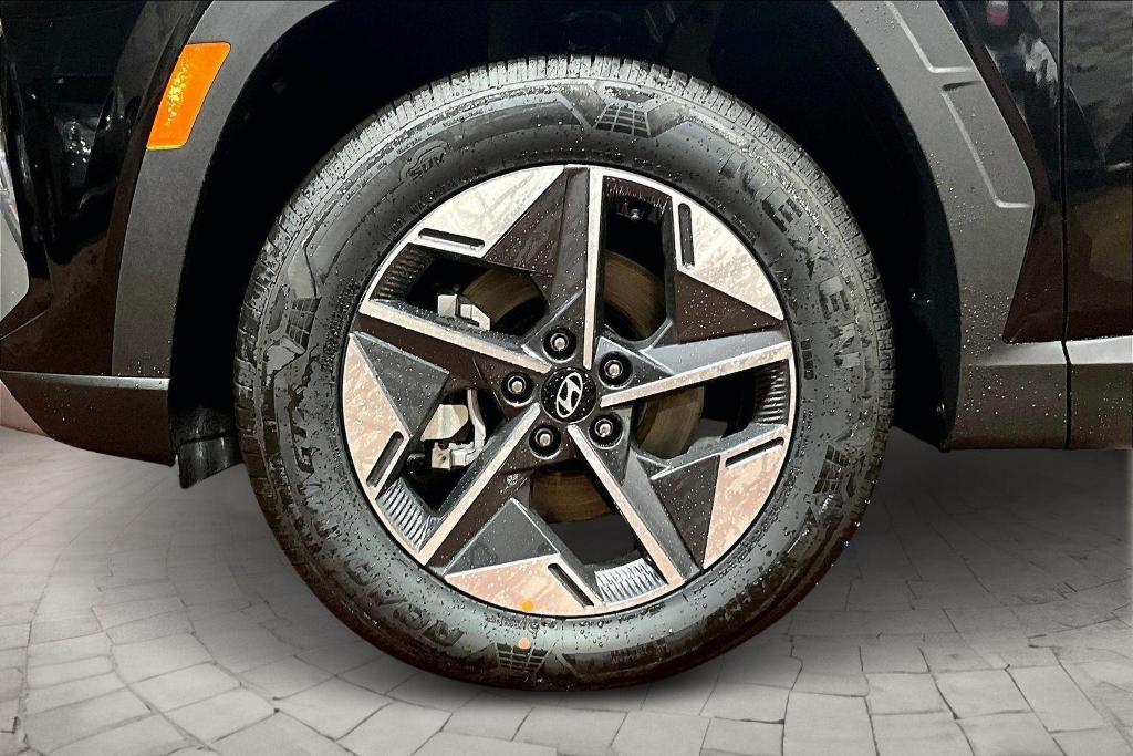 new 2026 Hyundai TUCSON Hybrid car, priced at $36,618