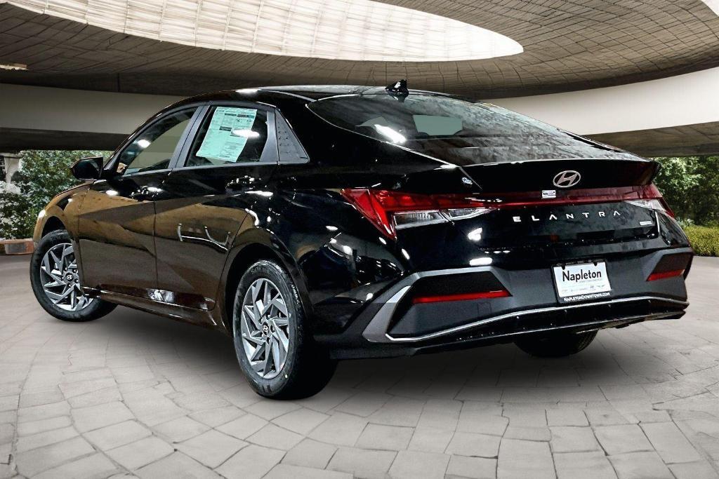 new 2026 Hyundai ELANTRA HEV car, priced at $26,372